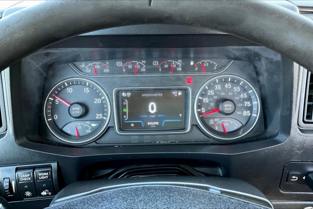 2020 CUM LT625 6×4 Day Cab