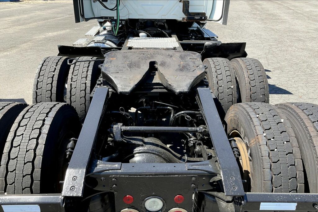 2020 CUM LT625 6×4 Day Cab