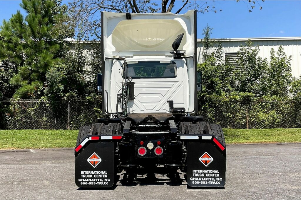 2020 CUM LT625 6×4 Day Cab