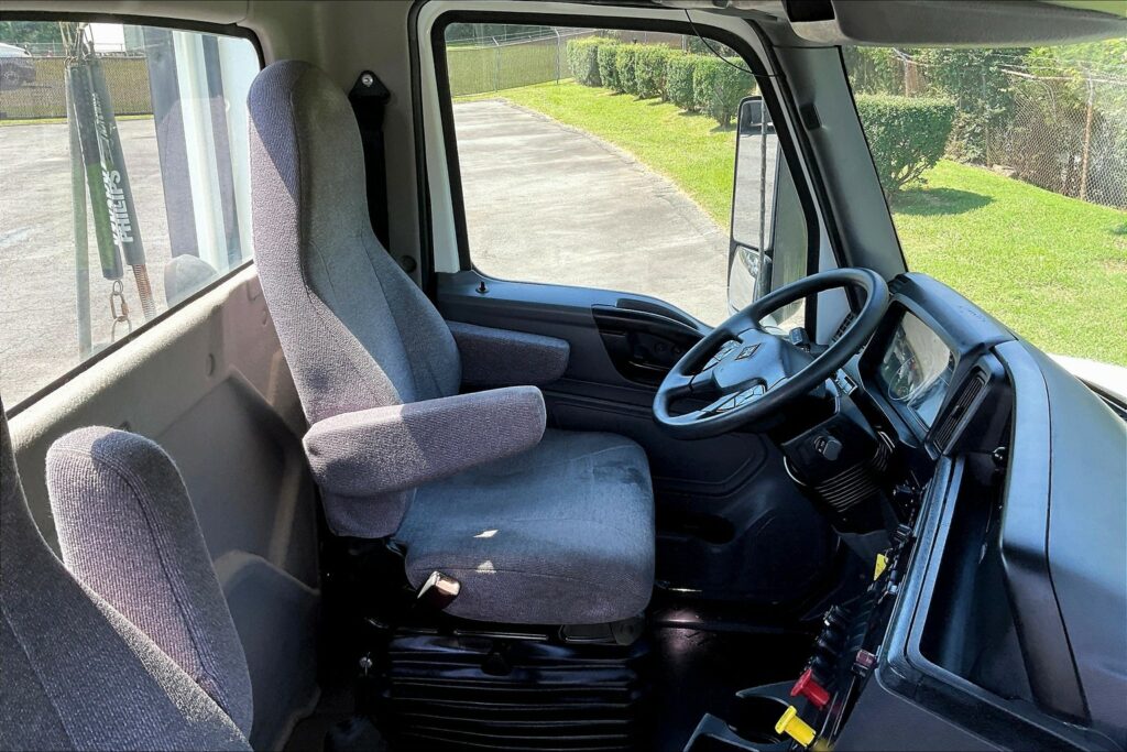 2020 CUM LT625 6×4 Day Cab