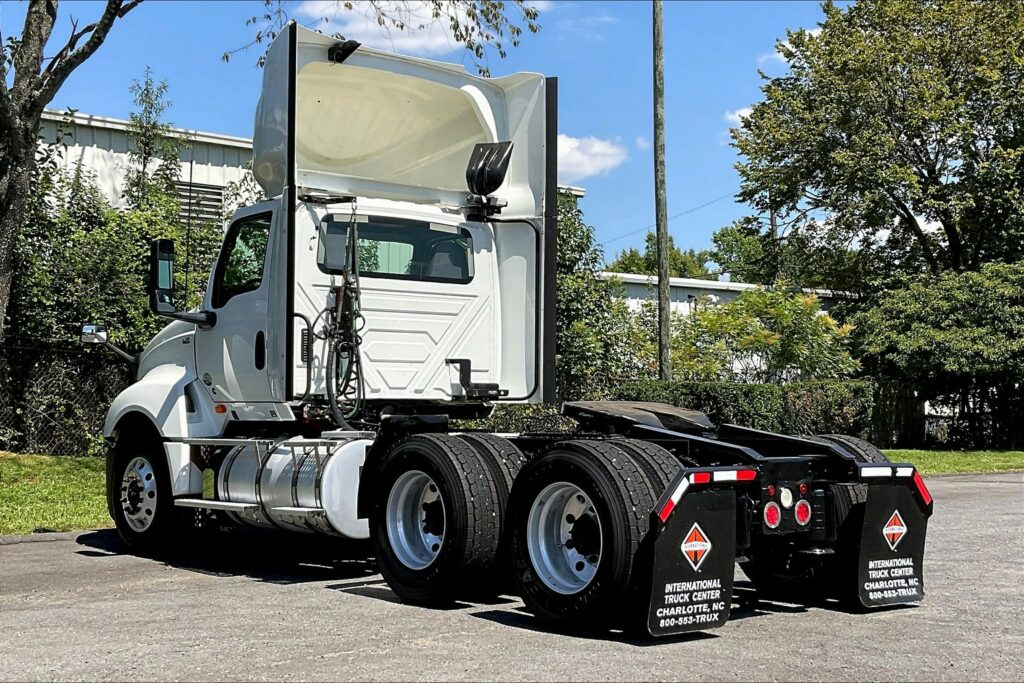 2020 CUM LT625 6×4 Day Cab