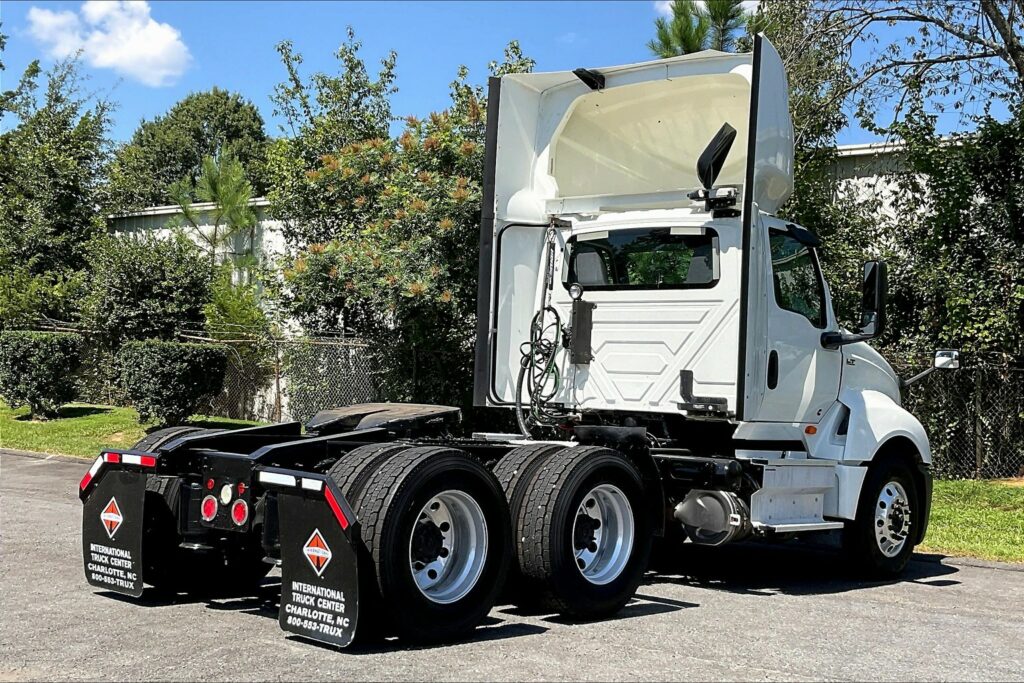 2020 CUM LT625 6×4 Day Cab