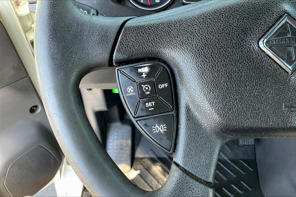 2020 CUM LT625 6×4 Day Cab