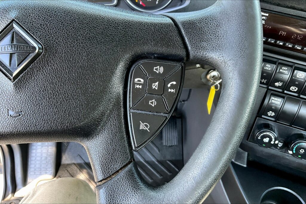 2020 CUM LT625 6×4 Day Cab