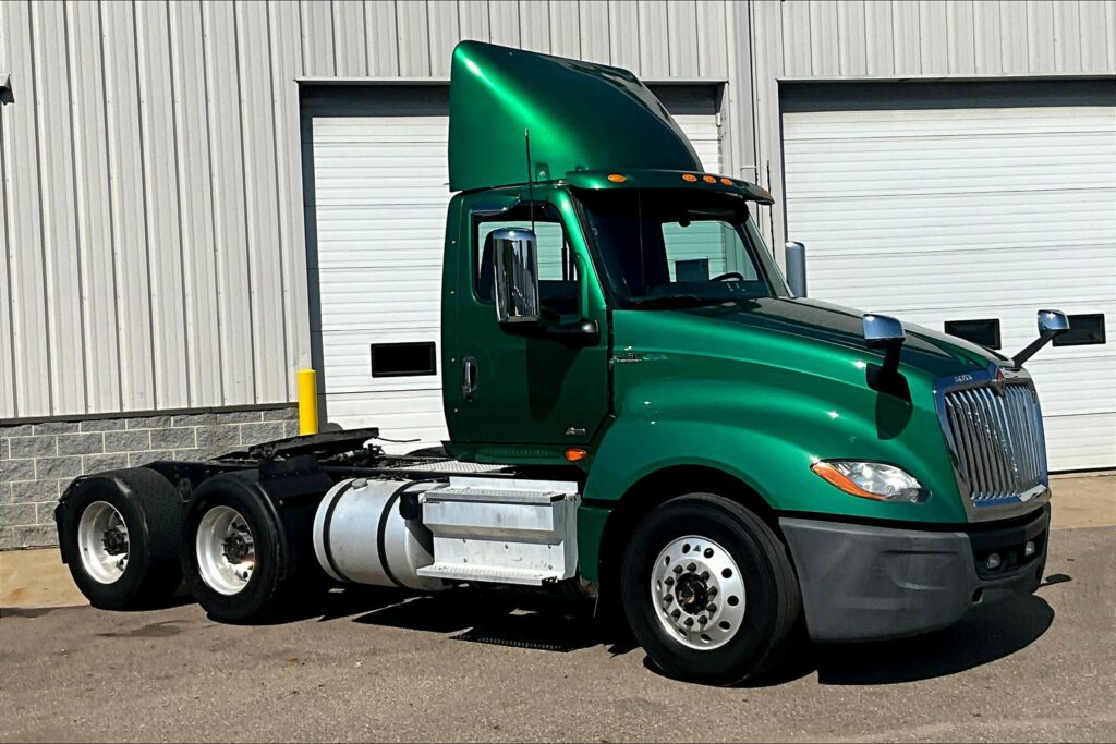 2020 INT LT625 6×4 Day Cab