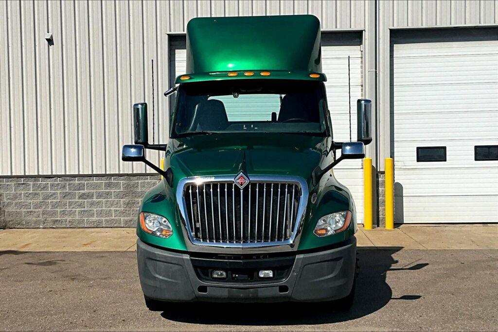 2020 INT LT625 6×4 Day Cab