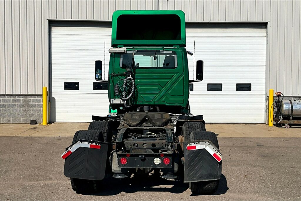 2020 INT LT625 6×4 Day Cab
