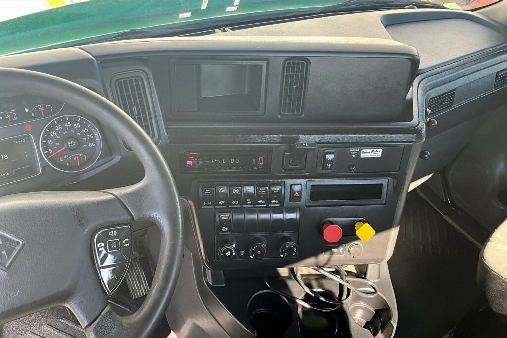 2020 INT LT625 6×4 Day Cab