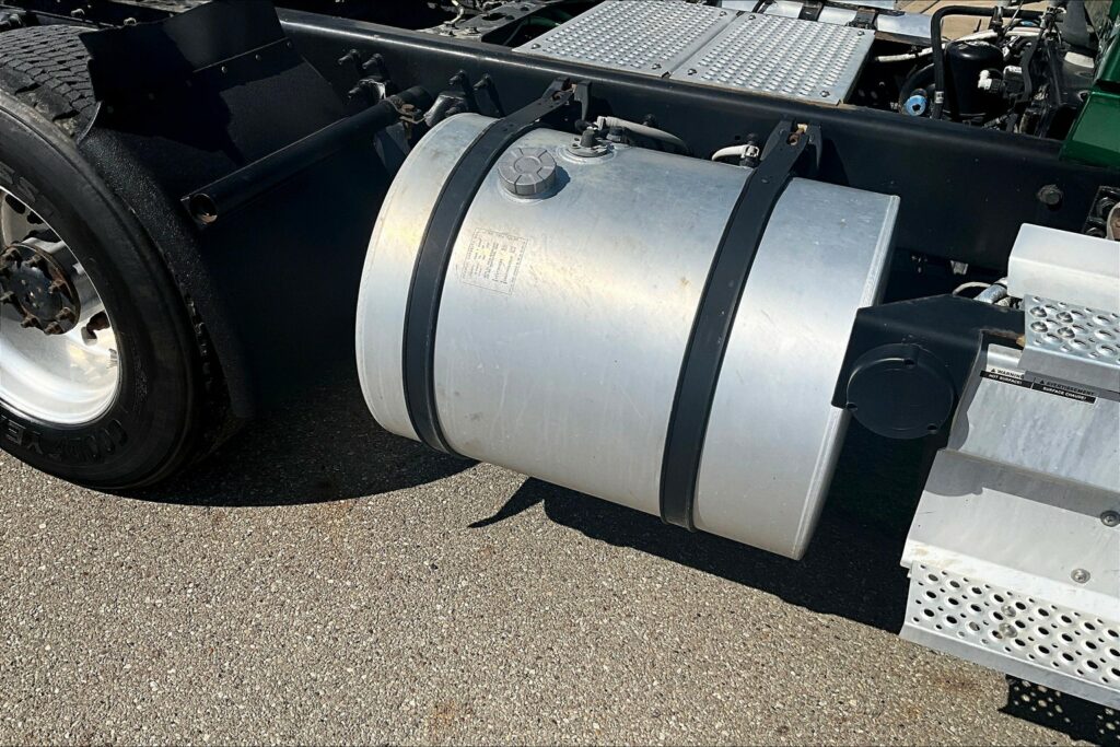 2020 INT LT625 6×4 Day Cab