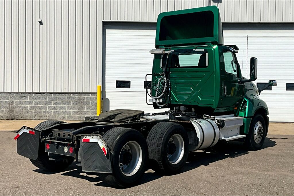 2020 INT LT625 6×4 Day Cab