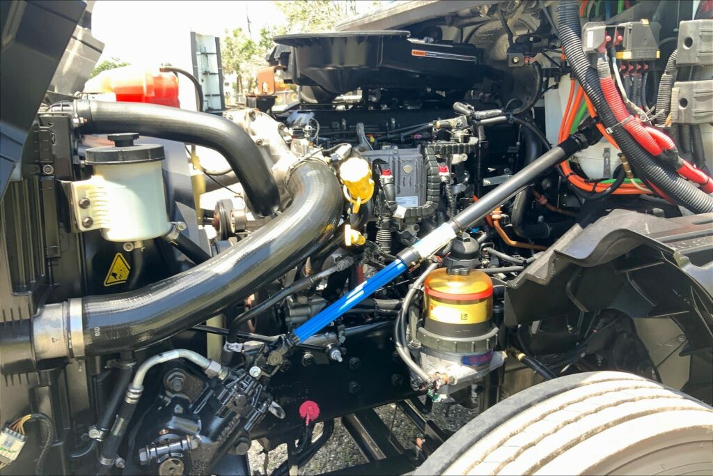 2019 INT LT625 6×4 Day Cab