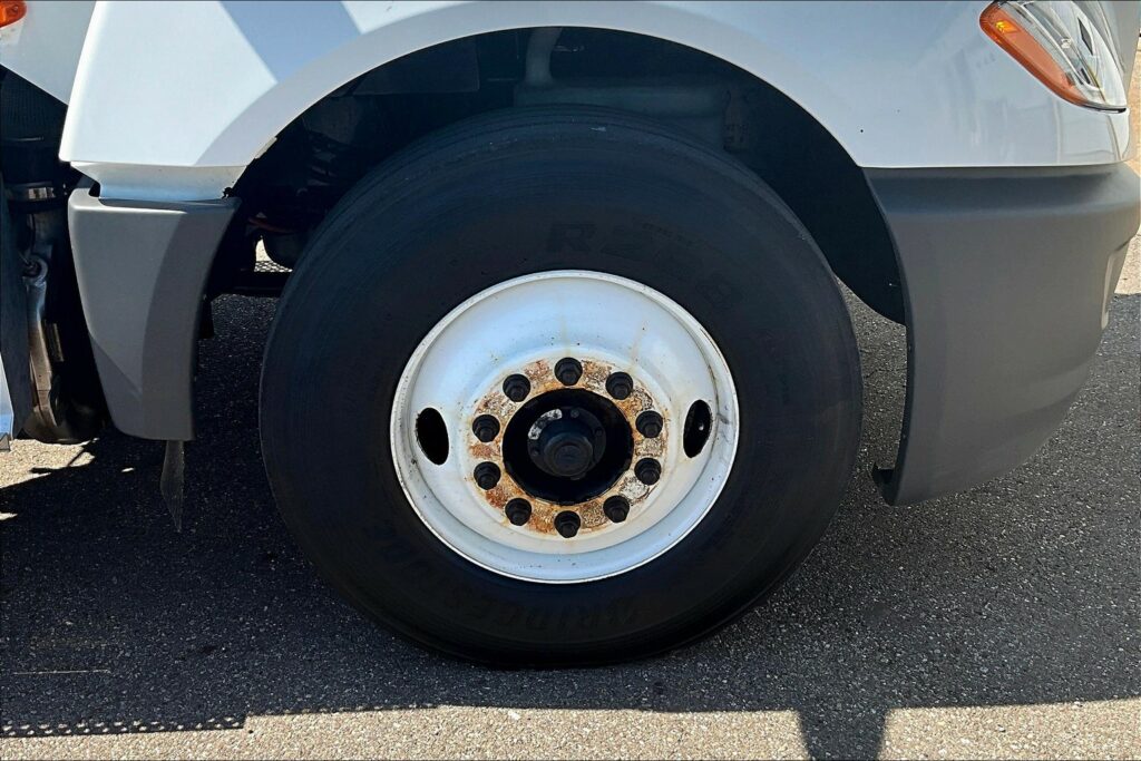 2019 INT LT625 6×4 Day Cab