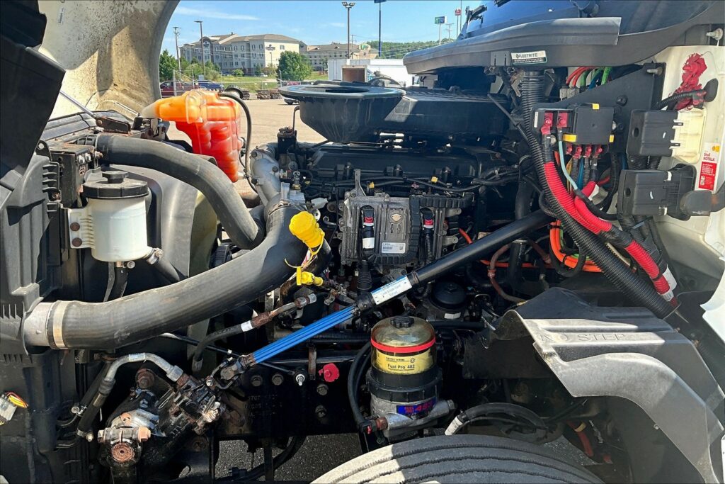 2019 INT LT625 6×4 Day Cab