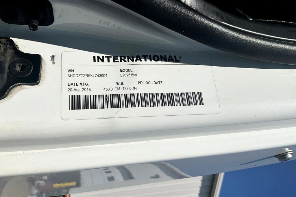 2019 INT LT625 6×4 Day Cab