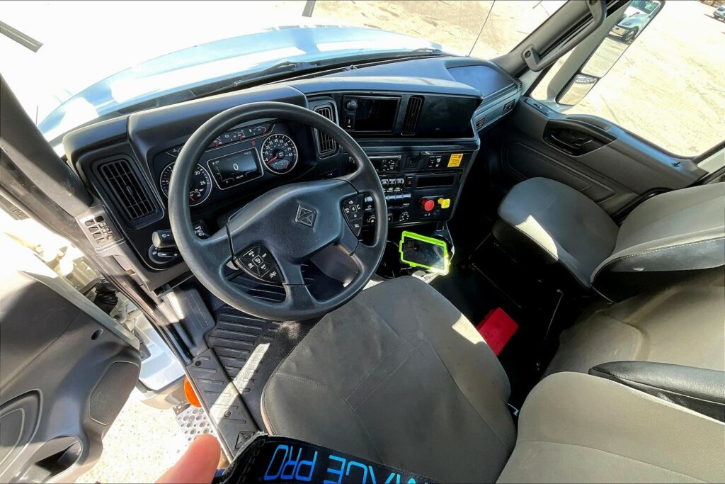 2019 INT LT625 6×4 Day Cab