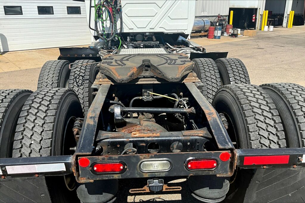 2019 INT LT625 6×4 Day Cab