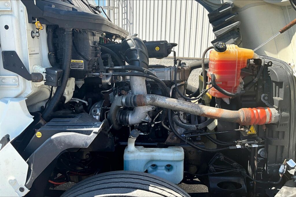 2019 INT LT625 6×4 Day Cab