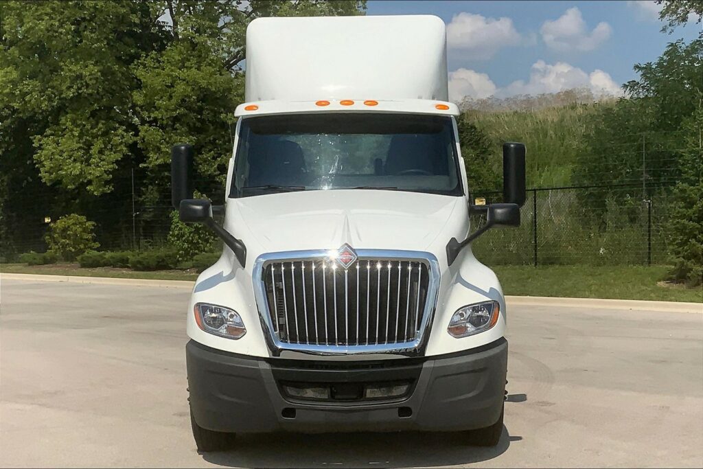 2019 INT LT625 6×4 Day Cab