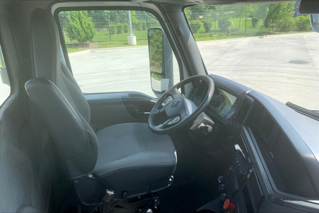 2019 INT LT625 6×4 Day Cab