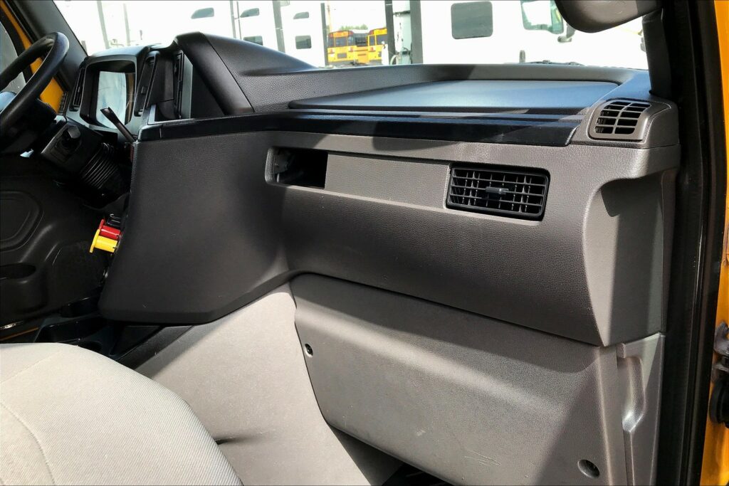 2019 INT LT625 6×4 Day Cab