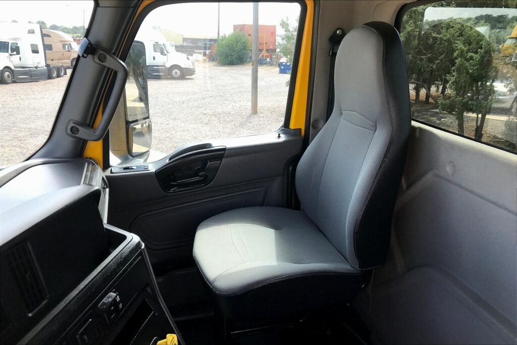2019 INT LT625 6×4 Day Cab