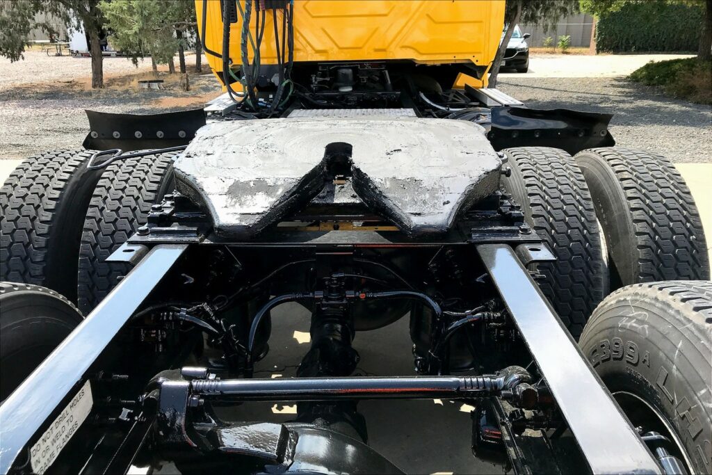 2019 INT LT625 6×4 Day Cab