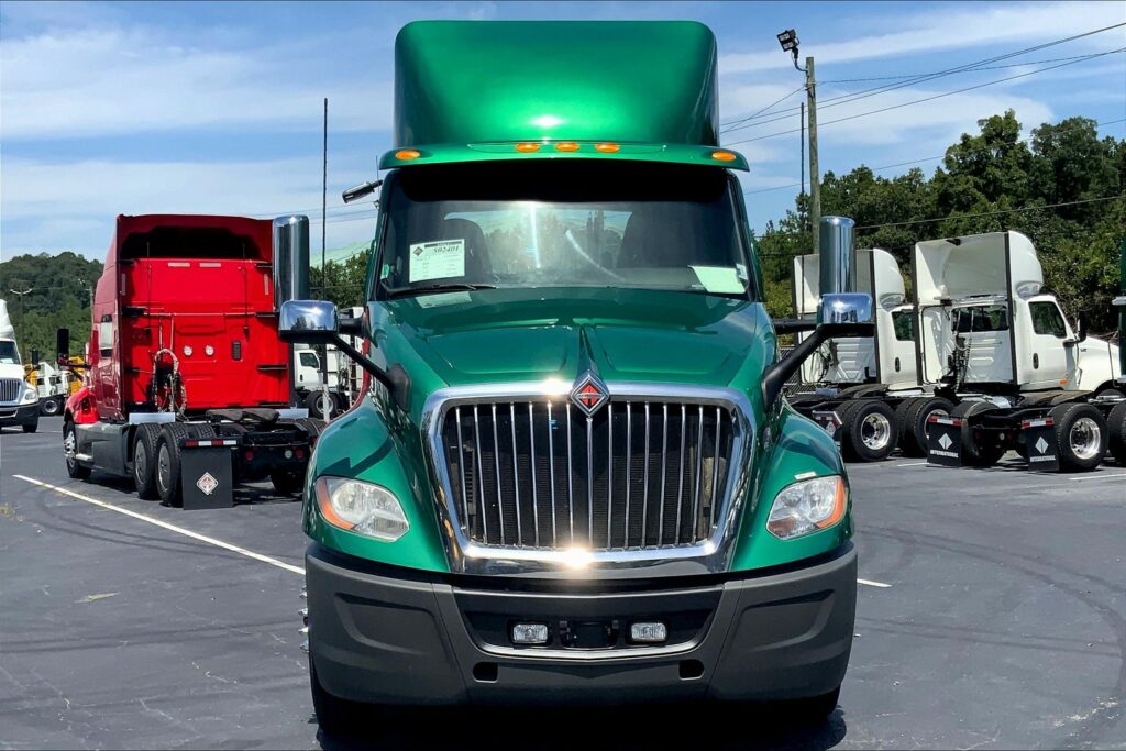 2020 INT LT625 6×4 Day Cab