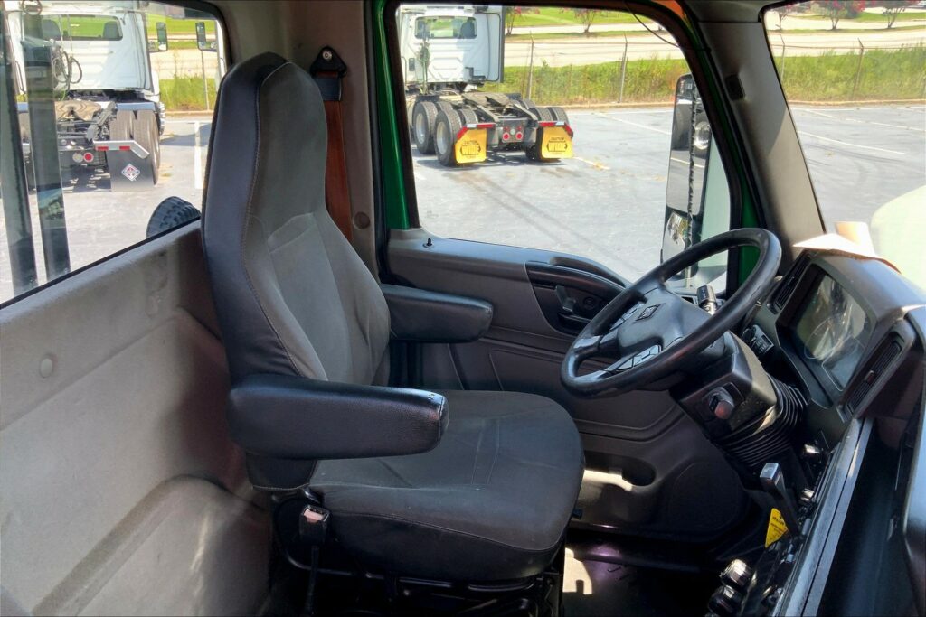 2020 INT LT625 6×4 Day Cab