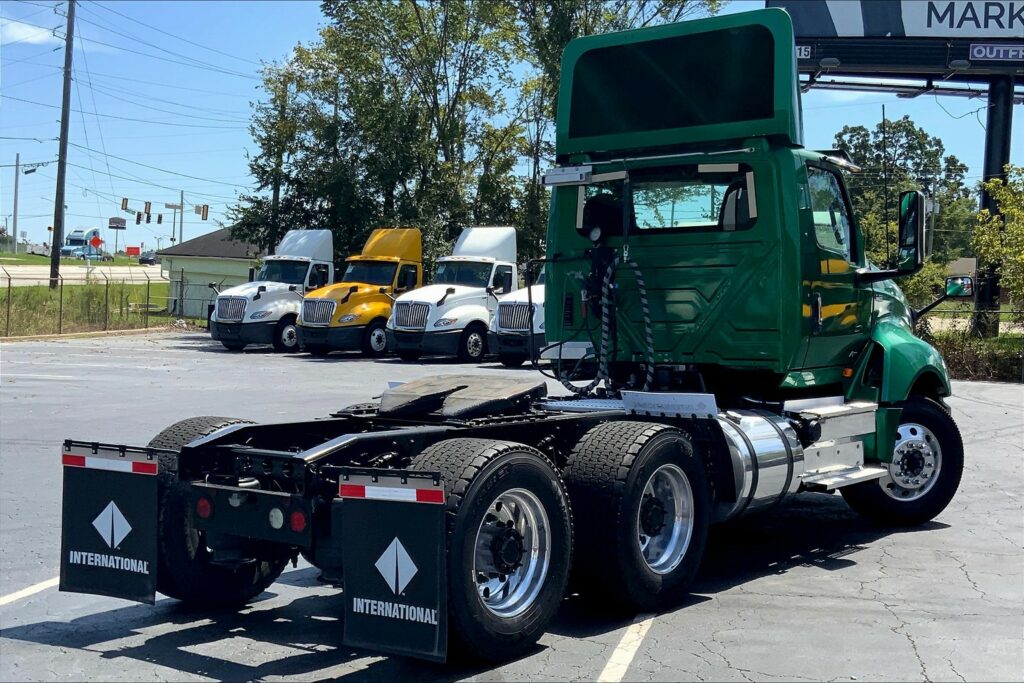 2020 INT LT625 6×4 Day Cab