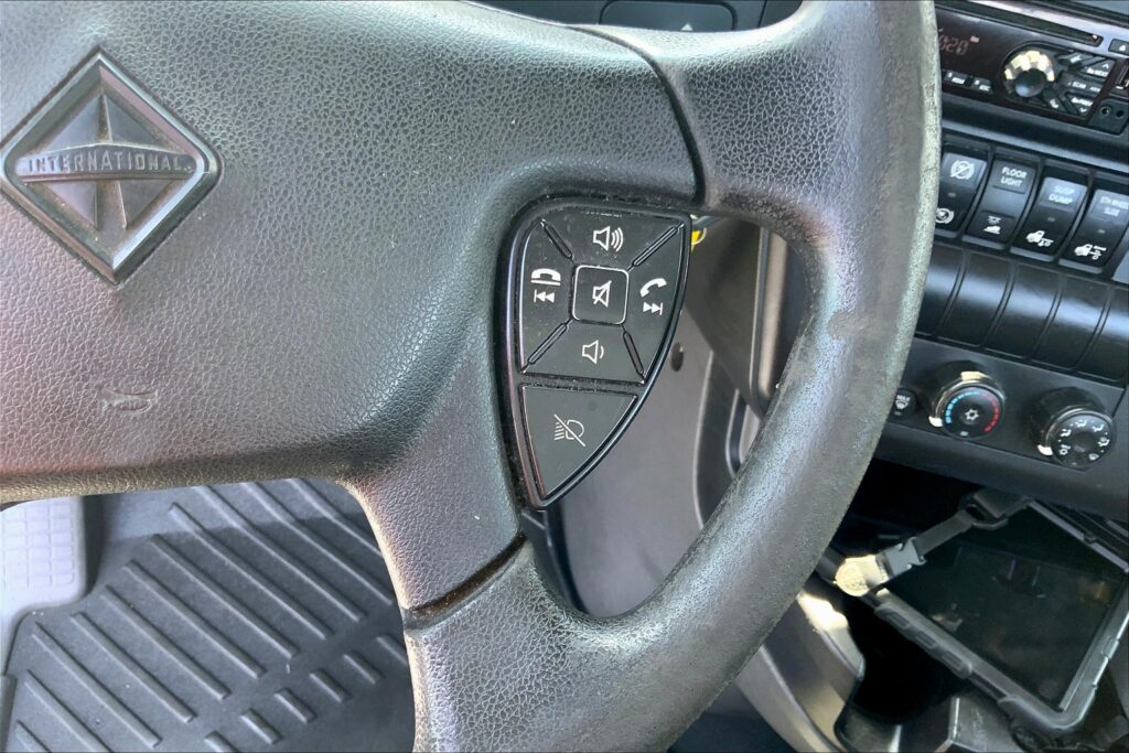 2020 INT LT625 6×4 Day Cab