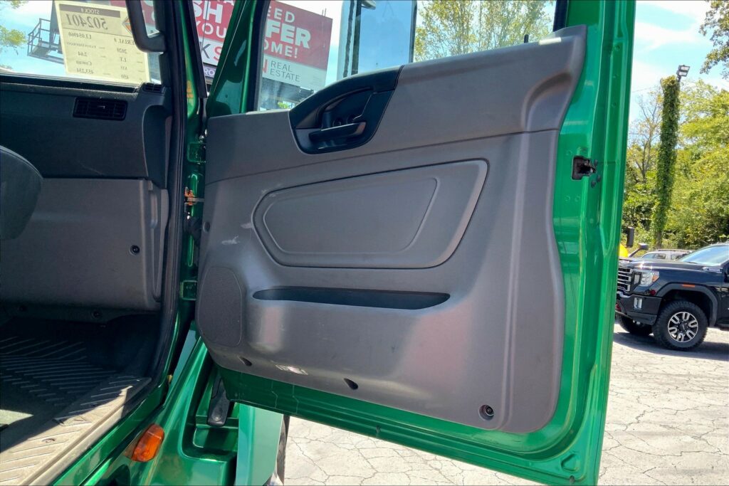 2020 INT LT625 6×4 Day Cab