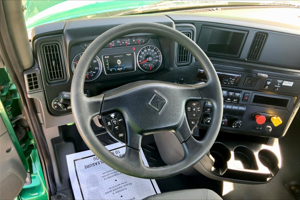 2020 INT LT625 6×4 Day Cab