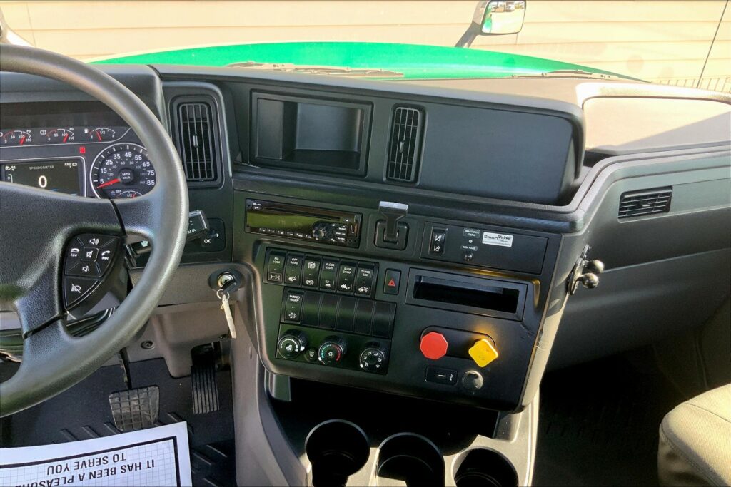 2020 INT LT625 6×4 Day Cab