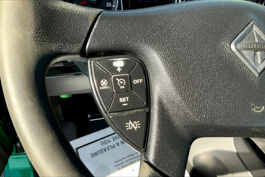 2020 INT LT625 6×4 Day Cab