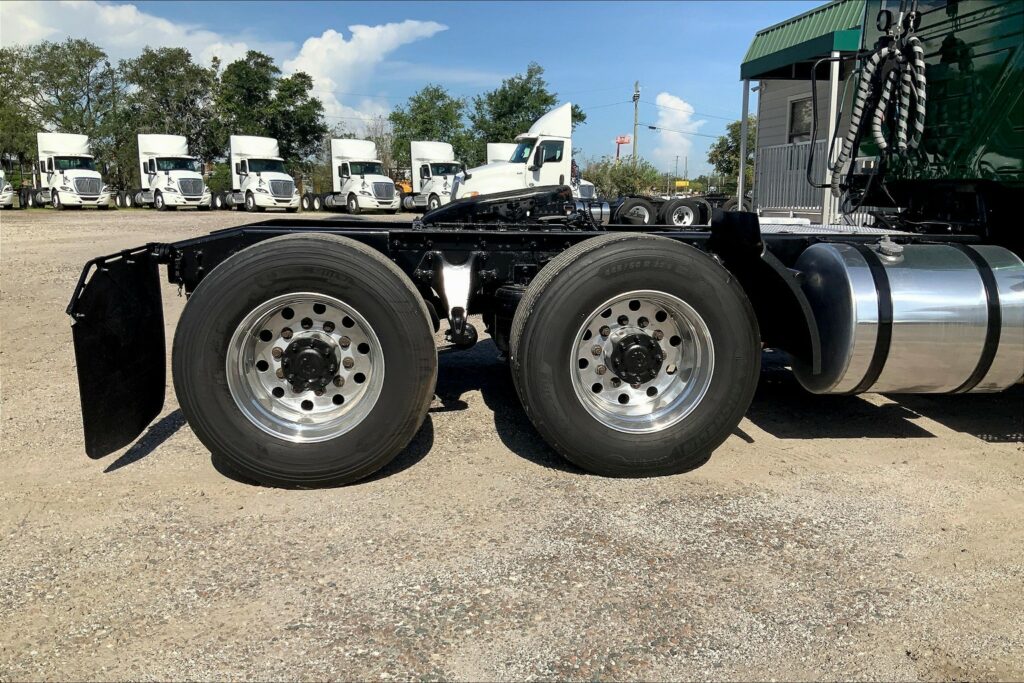 2020 INT LT625 6×4 Day Cab