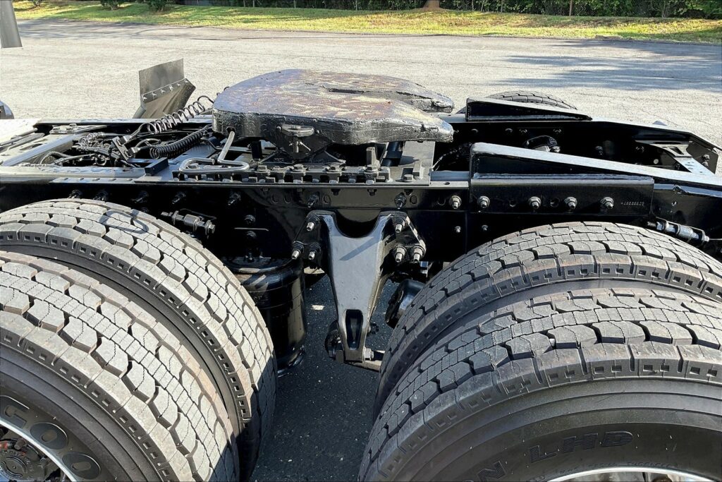 2021 CUM LT625 6×4 Day Cab