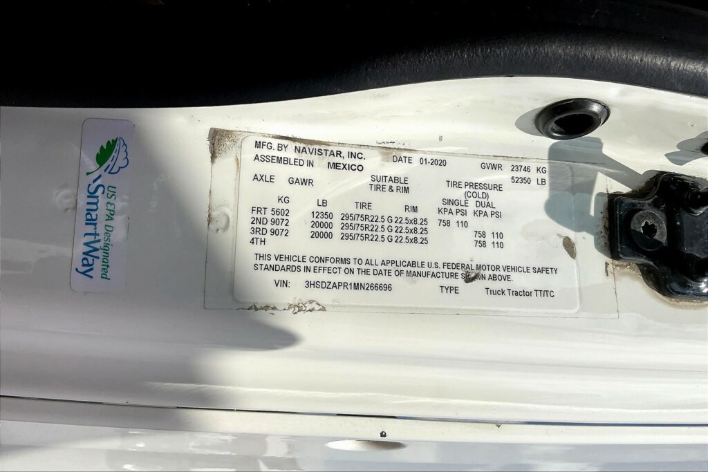 2021 CUM LT625 6×4 Day Cab