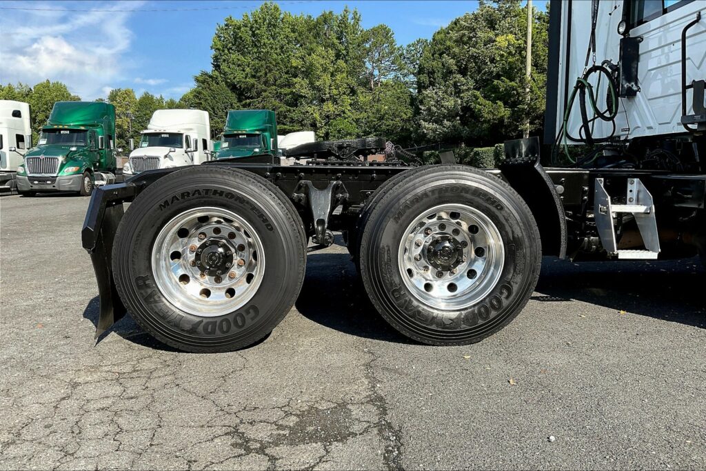 2021 CUM LT625 6×4 Day Cab