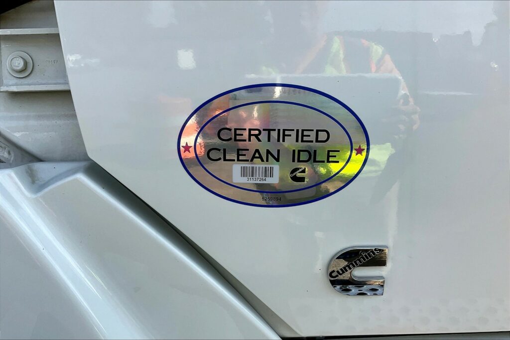 2021 CUM LT625 6×4 Day Cab