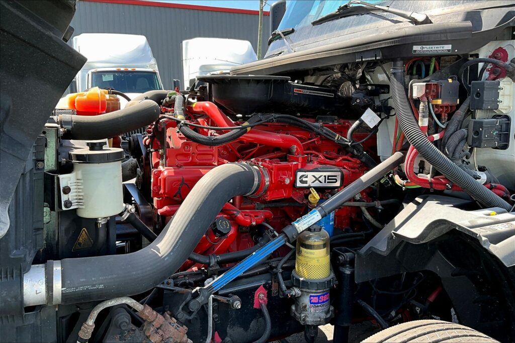 2021 CUM LT625 6×4 Day Cab