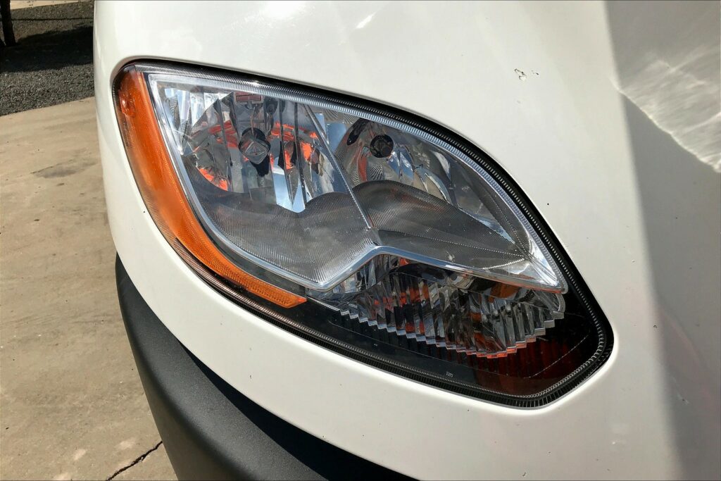 2022 CUM LT625 6×4 Sleeper