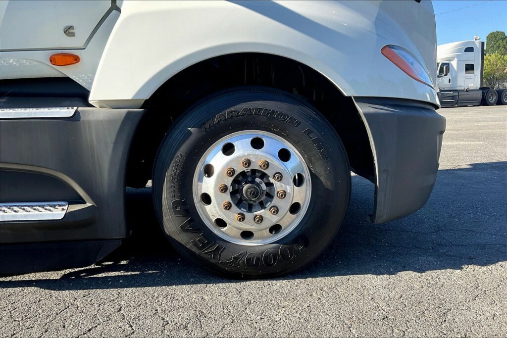 2021 CUM LT625 6×4 Day Cab