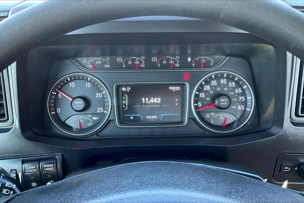 2021 CUM LT625 6×4 Day Cab