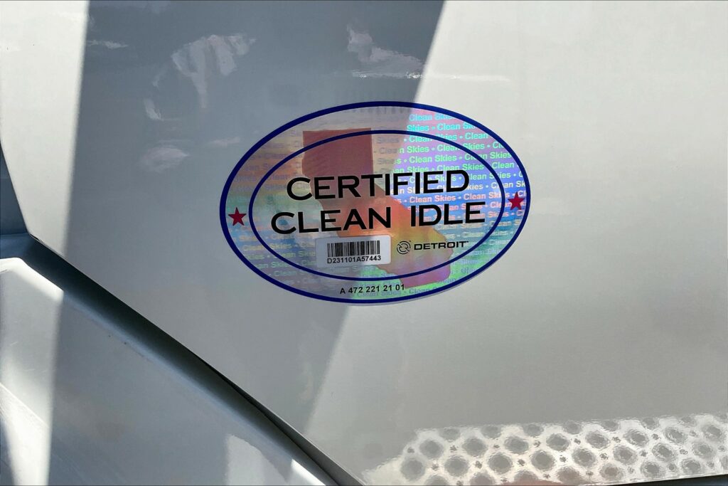 2021 CUM LT625 6×4 Day Cab