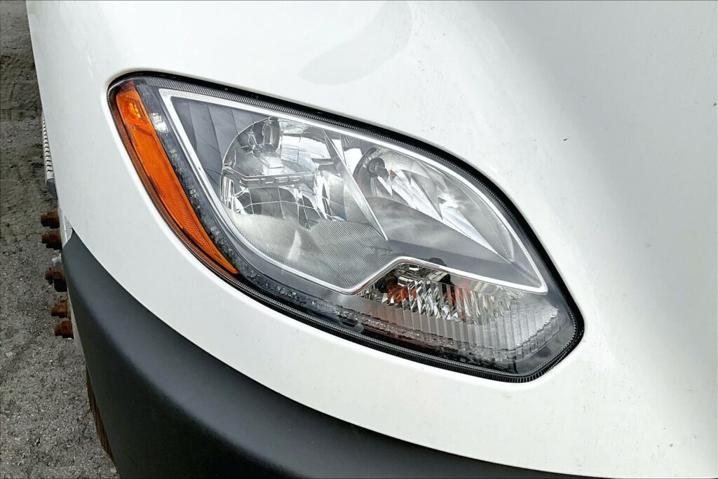 2023 CUM LT625 6X4 Sleeper