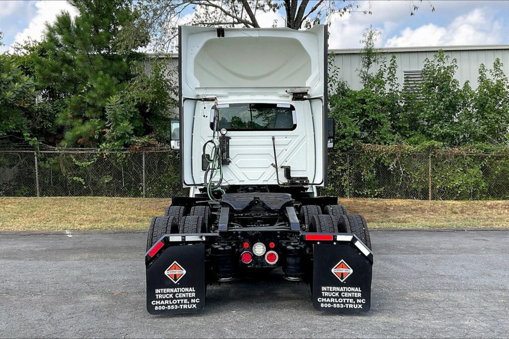 2021 CUM LT625 6×4 Day Cab