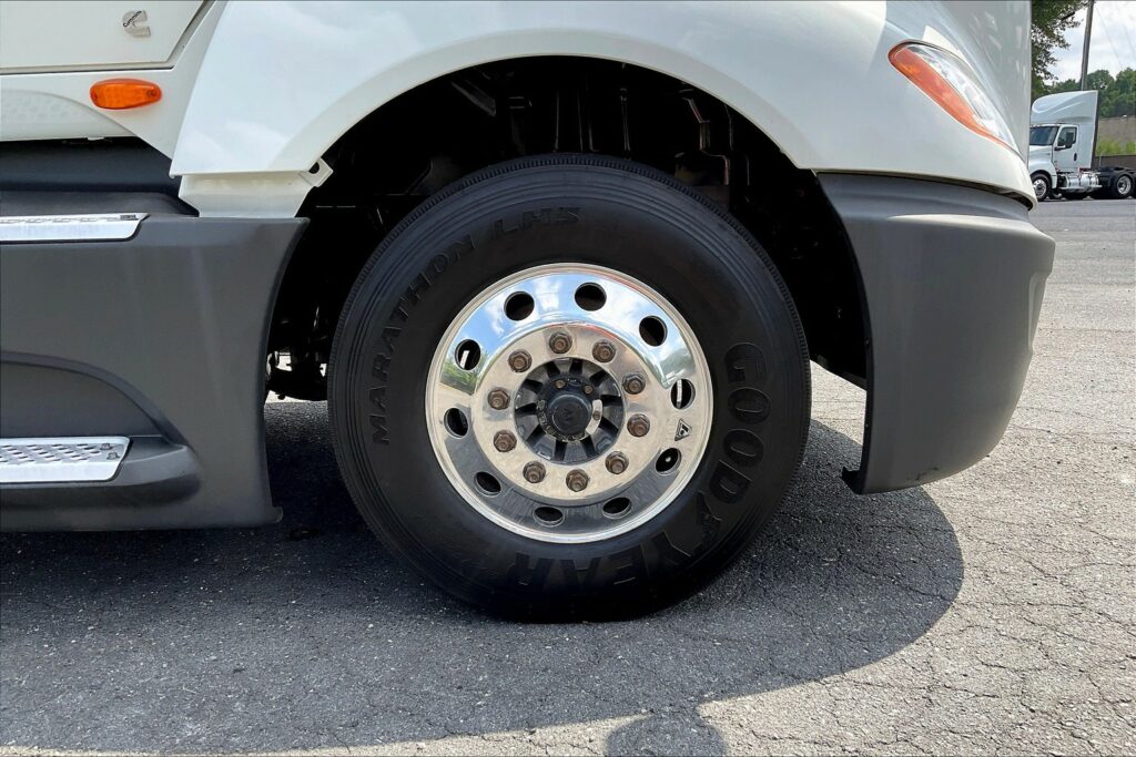 2021 CUM LT625 6×4 Day Cab