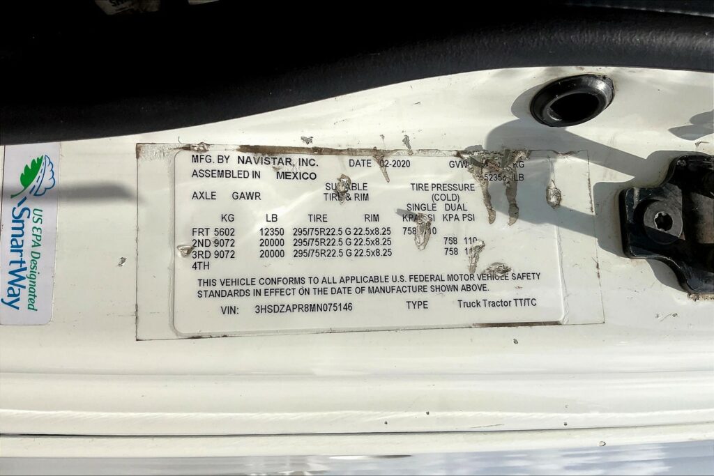 2021 CUM LT625 6×4 Day Cab