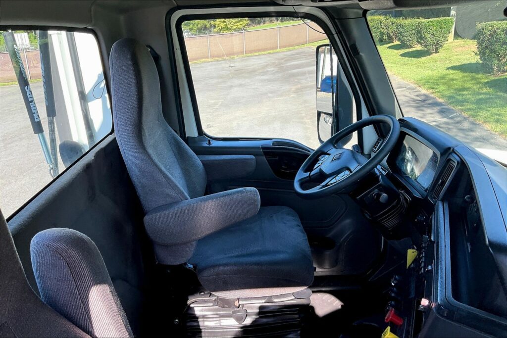 2020 CUM LT625 6×4 Day Cab