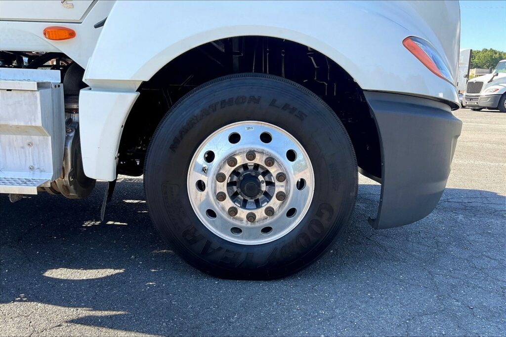 2020 CUM LT625 6×4 Day Cab